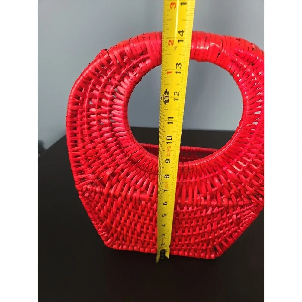 VINTAGE Red Wicker Farmhouse Mail‎ Flower Basket